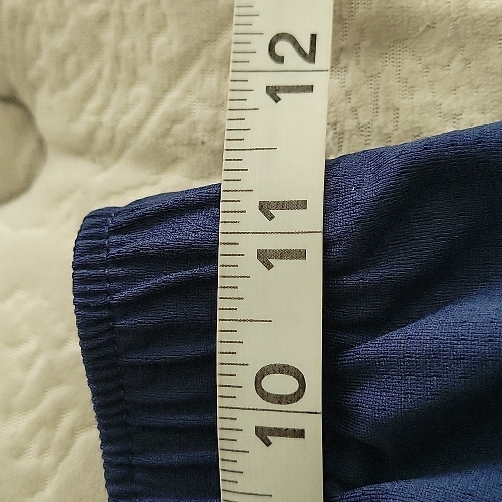 Nike Dri-Fit Boy's Shorts - Picture 9 of 10